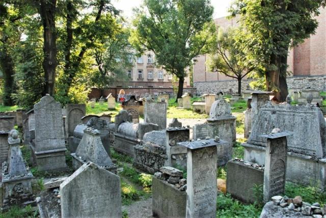krakov_kazimierz-hrbitov1.jpeg