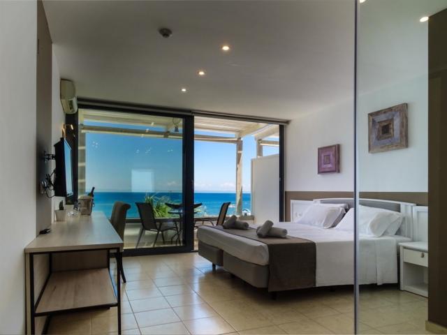 Řecko_Rhodos_Faliraki_hotel_Lido_Star_11.jpg