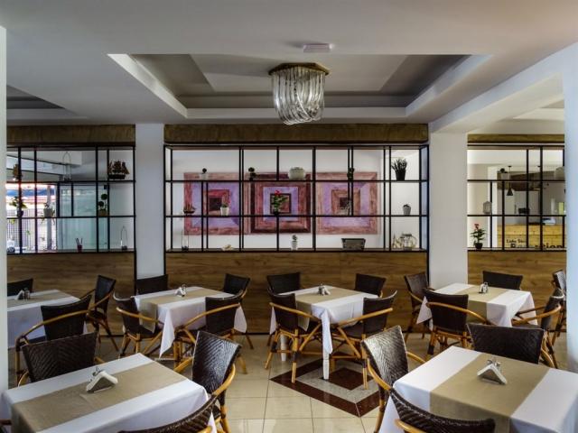Řecko_Rhodos_Faliraki_hotel_Lido_Star_27.jpg