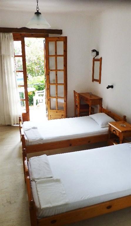 Řecko_Zakynthos_Laganas_Studia Vasso_03.jpg