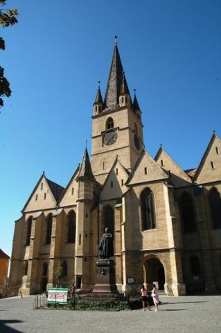 Rumunsko_arad-2-kostel_1.jpeg