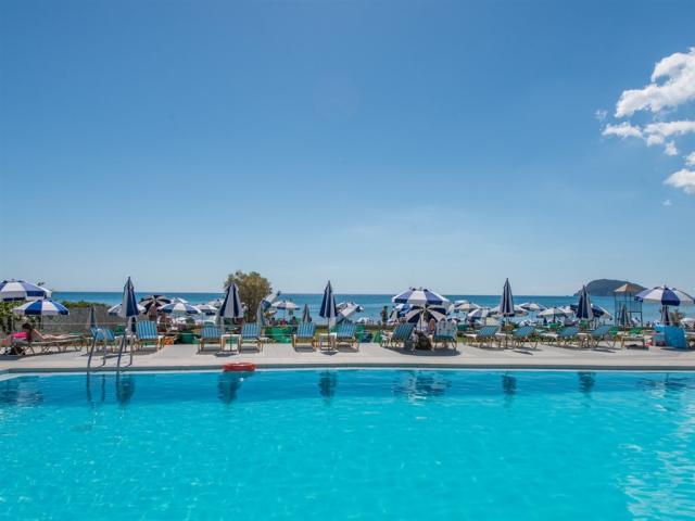 Řecko_Zakynthos_Laganas_Astir_Palace_22.jpg