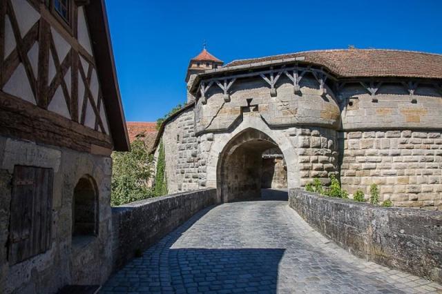 Francke_svycarsko_rothenburg-hradby.jpeg