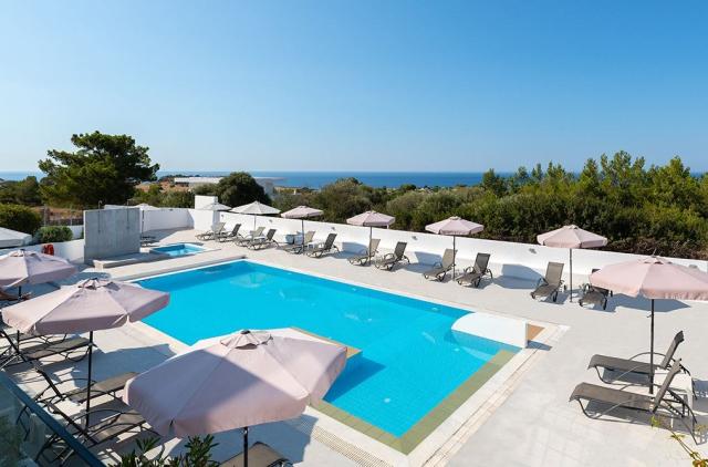 Řecko_Rhodos_Pefkos_hotel_Eagle_Nest_01.JPG