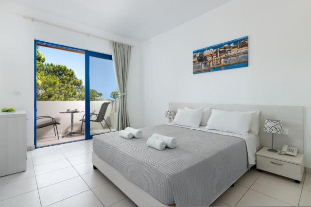Řecko_Rhodos_Pefkos_hotel_Eagle_Nest_07.jpg