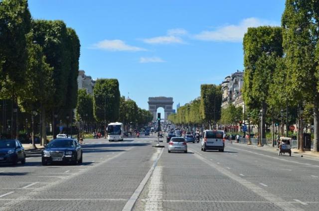 Paříž_a_Versailles_paris-arc-dear-triomphe.jpeg