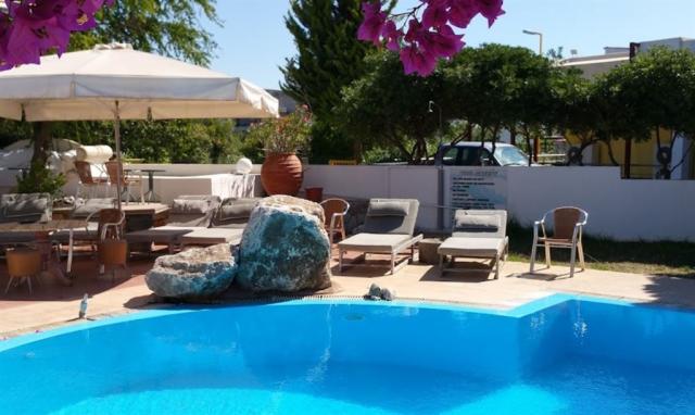 Řecko_Rhodos_Faliraki_studia_Gorgona_04.JPG