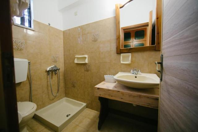 Řecko_Rhodos_Faliraki_studia_Gorgona_09.jpg