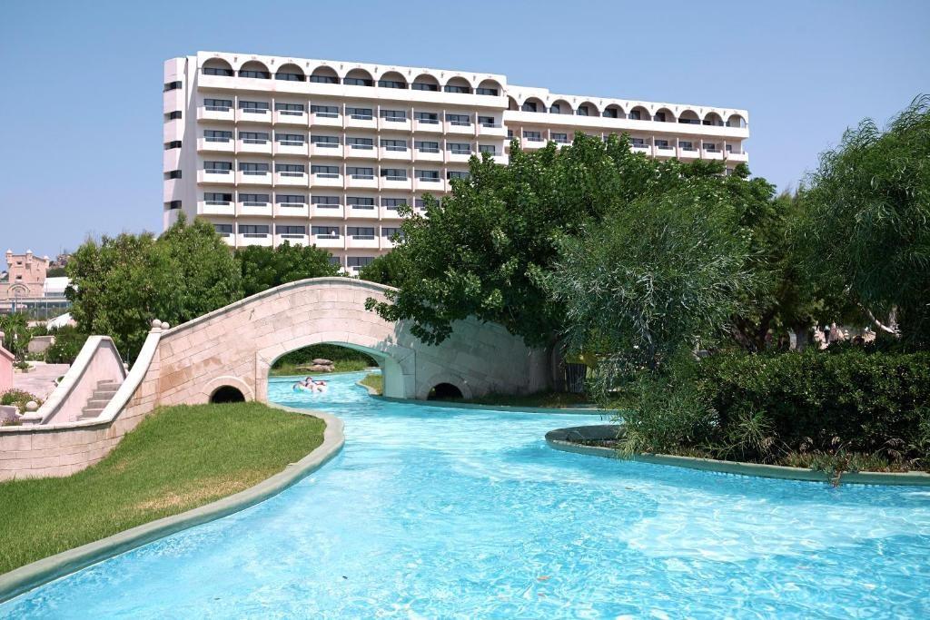Řecko_Rhodos_Faliraki_hotel_Esperos_Palace_23.jpg