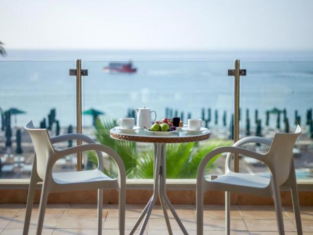 Řecko_Rhodos_Faliraki_hotel_Esperos_Palace_17.jpg
