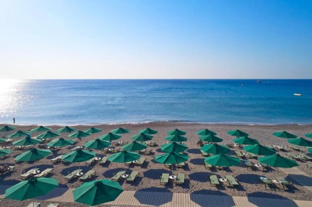Řecko_Rhodos_Faliraki_hotel_Esperos_Palace_04.jpg
