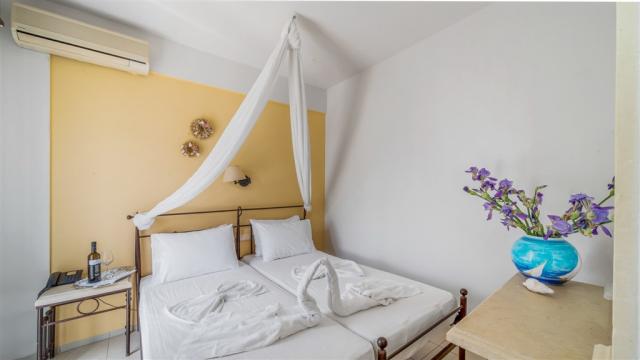 Řecko_Kréta_Malia_Hotel_Golden_Bay_035.jpg