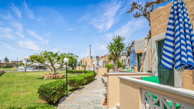 Řecko_Kréta_Malia_Hotel_Golden_Bay_038.jpg