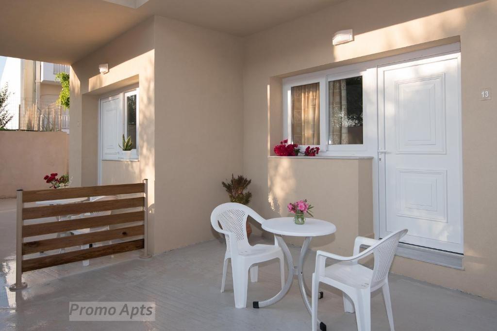 Řecko_Kréta_Malia_Apartments_Blue_Sky_012.jpg