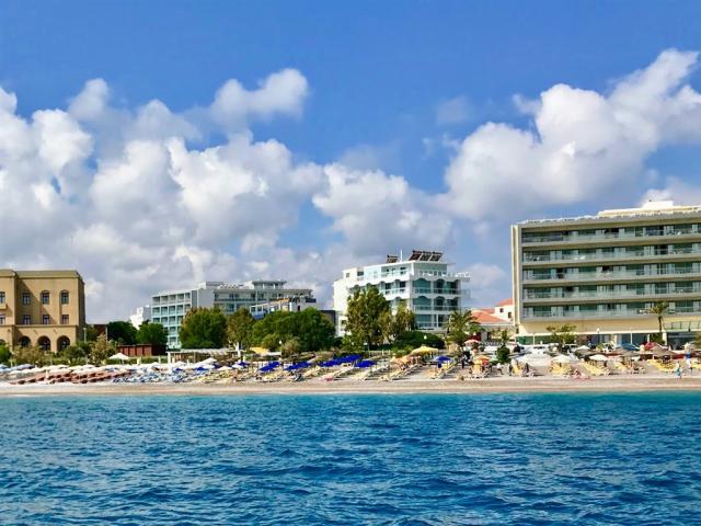 Řecko_Rhodos_hotel_Amalia_Sea_01.jpg