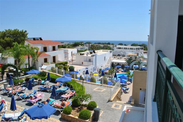 Řecko_Rhodos_hotel_Pefkos_Beach_05.png