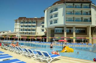 Ramada Resort Side