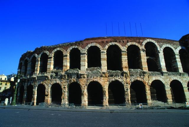 Lago_di_Garda_ve-verone-verona1.jpeg