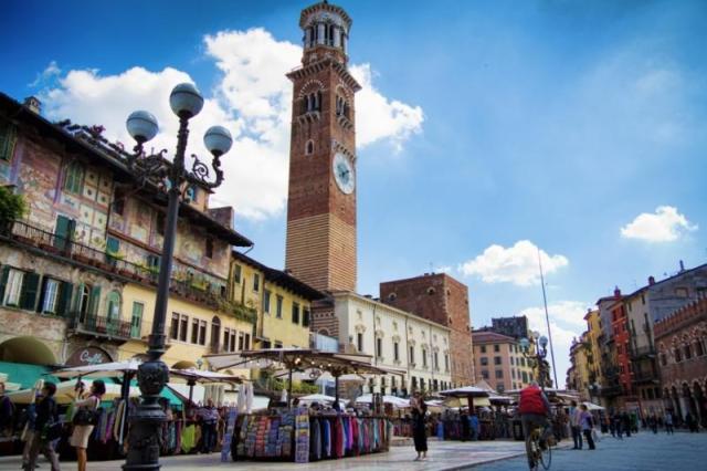 Lago_di_Garda_ve-verone-verona2.jpeg