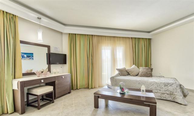 Řecko_Zakynthos_Laganas_hotel_Majestic_214.jpg