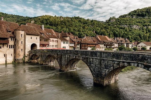 ST_3x2_St-Ursanne-Doubs-Bridge_27295.jpg