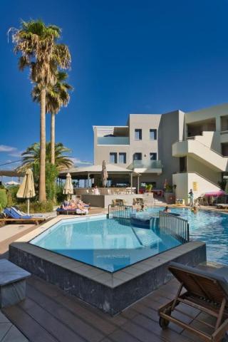 Řecko_Kréta_Rethymno_hotel_Pearl_Beach_06.jpg