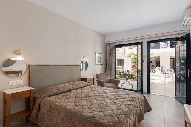 Řecko_Kréta_Stalida_hotel_Nami&Suites_03_standard.jpg