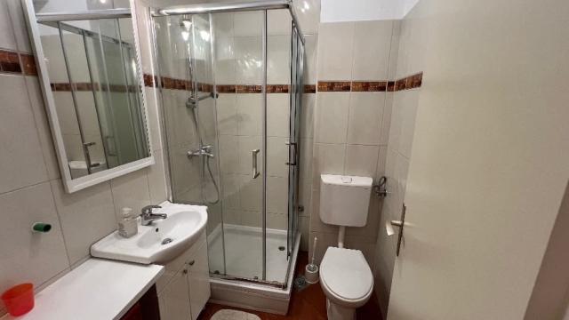 Apartmán 2+2, přízemí
