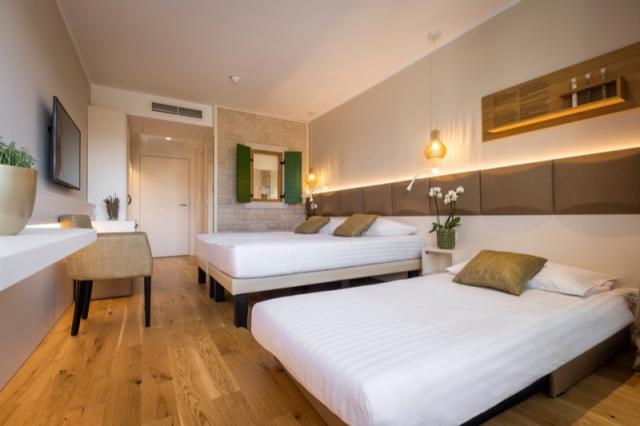Histrion-doubleroom-extrabed-harbour_03