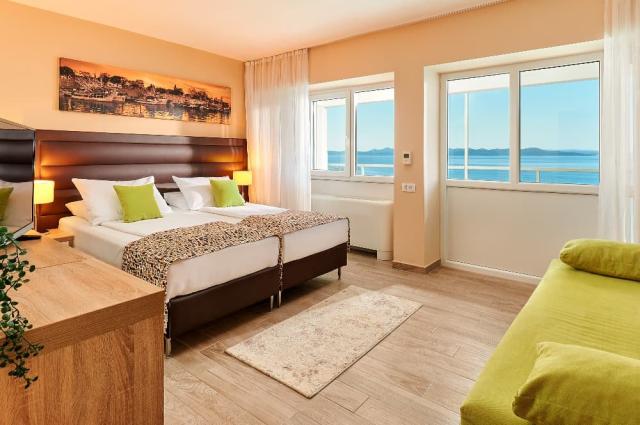Hotel Pinija, Family Premium balcony sea view