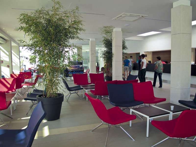 Zaton Holiday Resort, recepce