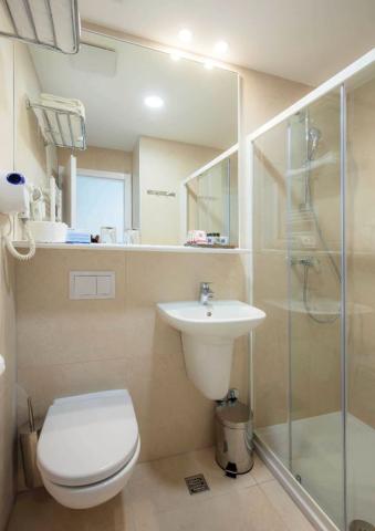 Hotel Alga, Standard pokoj s balkonem