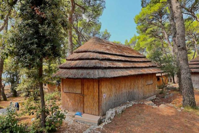 Pine Beach Pakoštane, bungalov 5 osob