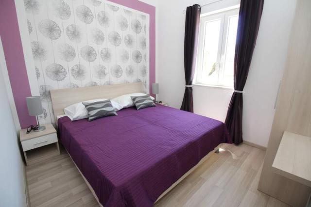 GORICA 2_apartmány pro 2 - 4 osoby, každý má svůj styl a design