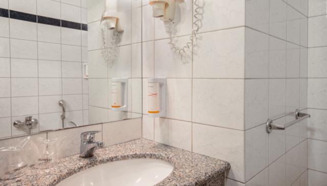 Villas Salet, Loret - Bathroom