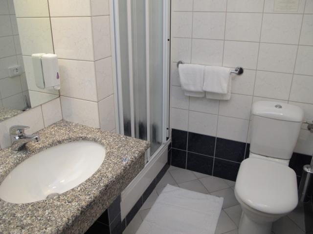 Villas Salet, Loret - Bathroom