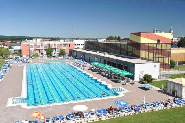 Terme Vivat - Hotel Vivat a venkovní plavecký bazén