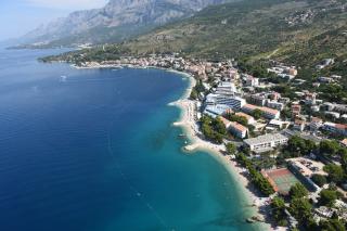 Podgora - pokoje v soukromí s polopenzí