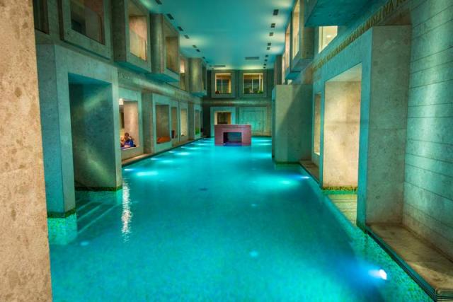 Rimske terme, vnitřní bazén