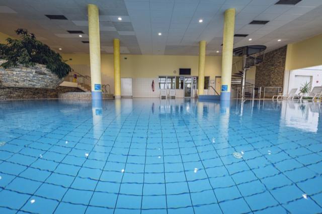 WELLNESS-SPA-RESORT