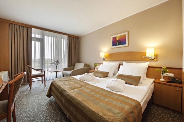 HotelTermal_DoubleRoomWithBalcony