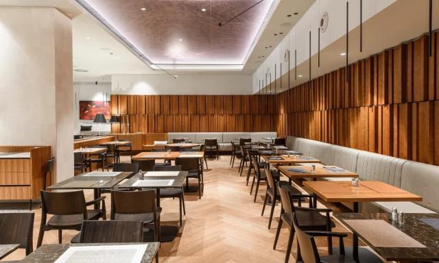 Talaso-Strunjan-Hotel-Svoboda-restaurace-Maestral