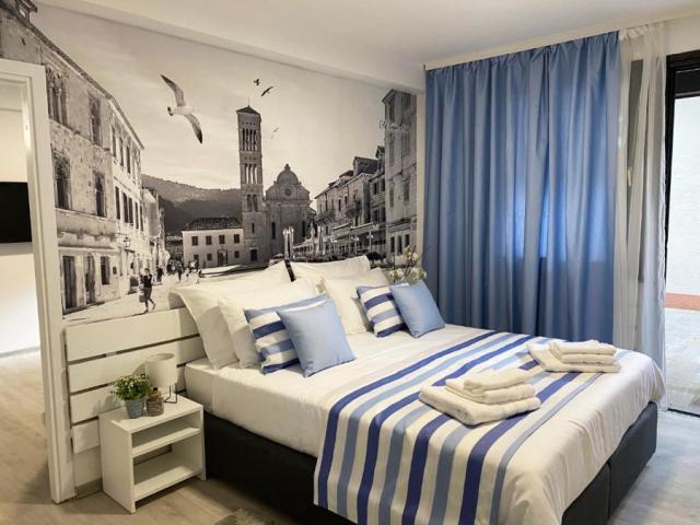 Standard Suite Urania