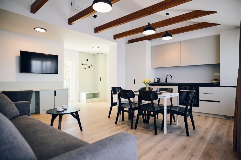 TB_LivingRoom_Kitchen_02