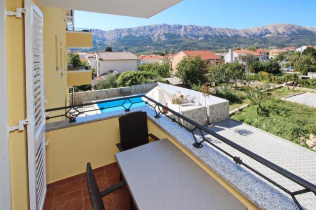 GORICA 2_apartmány pro 2 - 4 osoby, každý má svůj styl a design