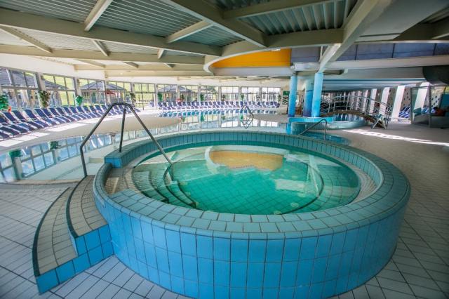 Bazen - pool Ramada Resort1