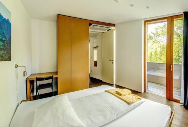 Apt. 3-5 osob • Hotel Sanje ob Soči