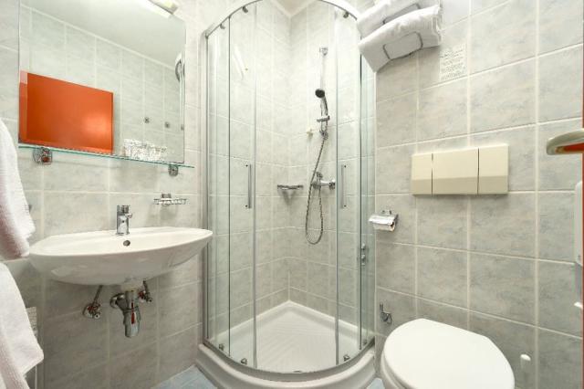 Hotel Faraon, Comfort pokoj