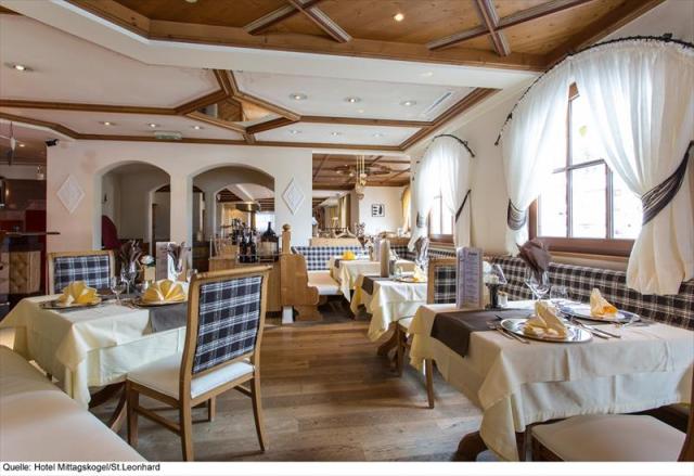 9mittagskogel-sporthotel_st._leonhard-pitztal_3