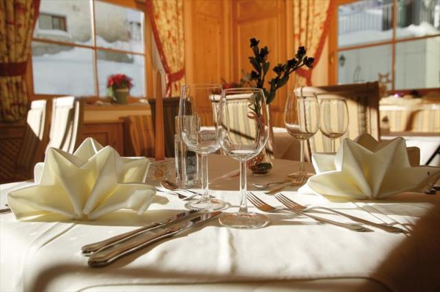 28hotel_glockner_mathon_221217_14427_17